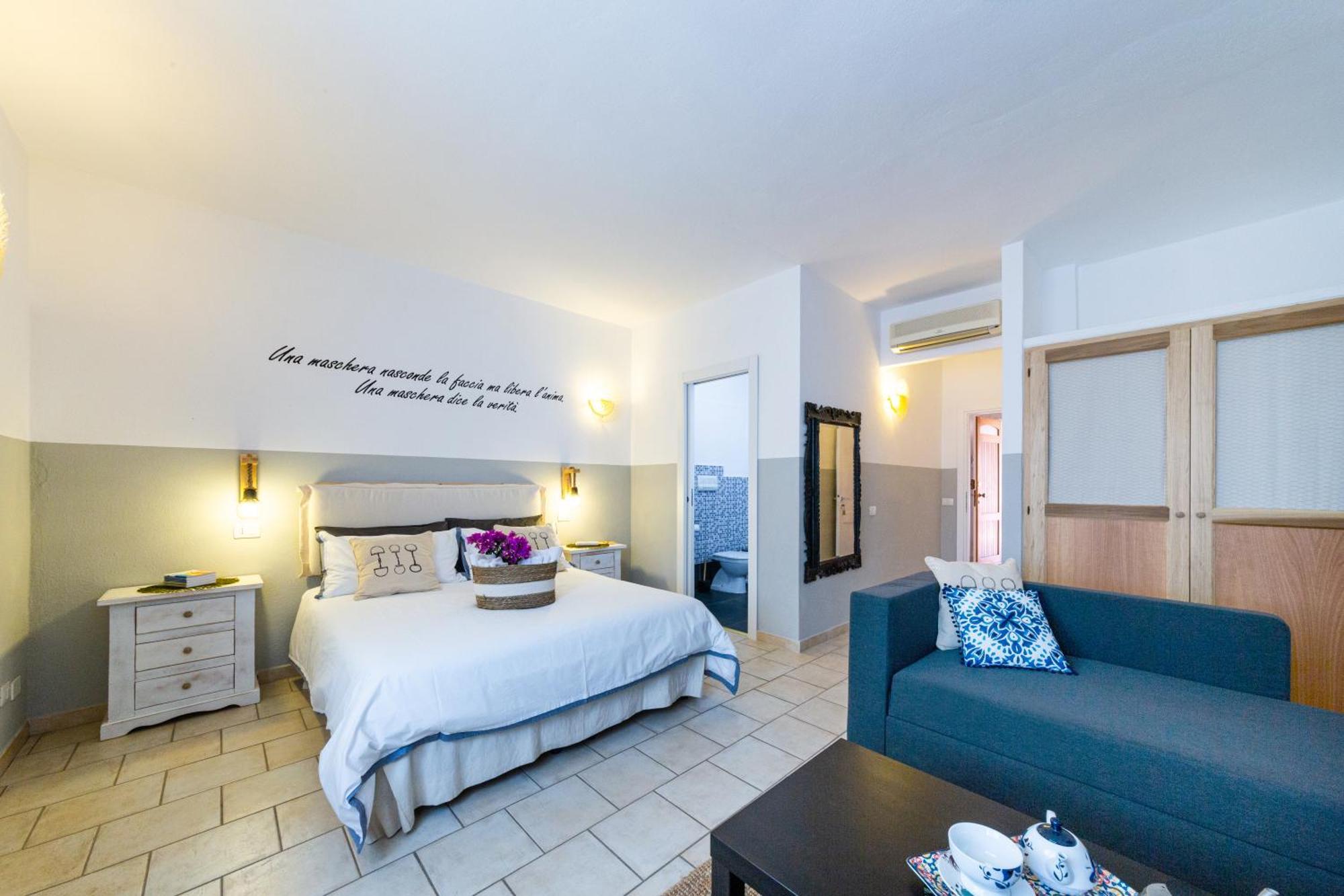 سانتا تيريزا غالّورا Le Maschere B&B المظهر الخارجي الصورة