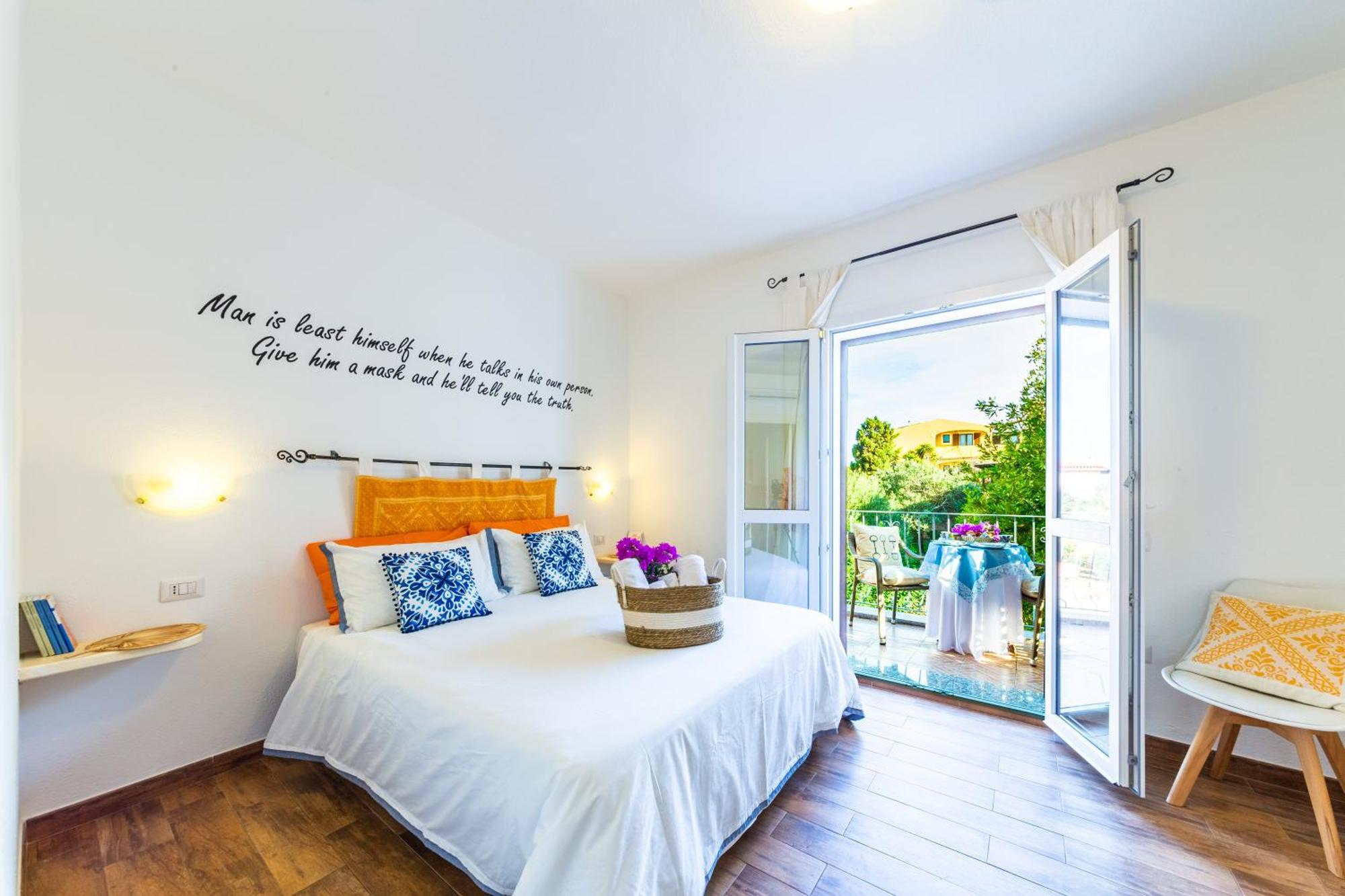 سانتا تيريزا غالّورا Le Maschere B&B المظهر الخارجي الصورة