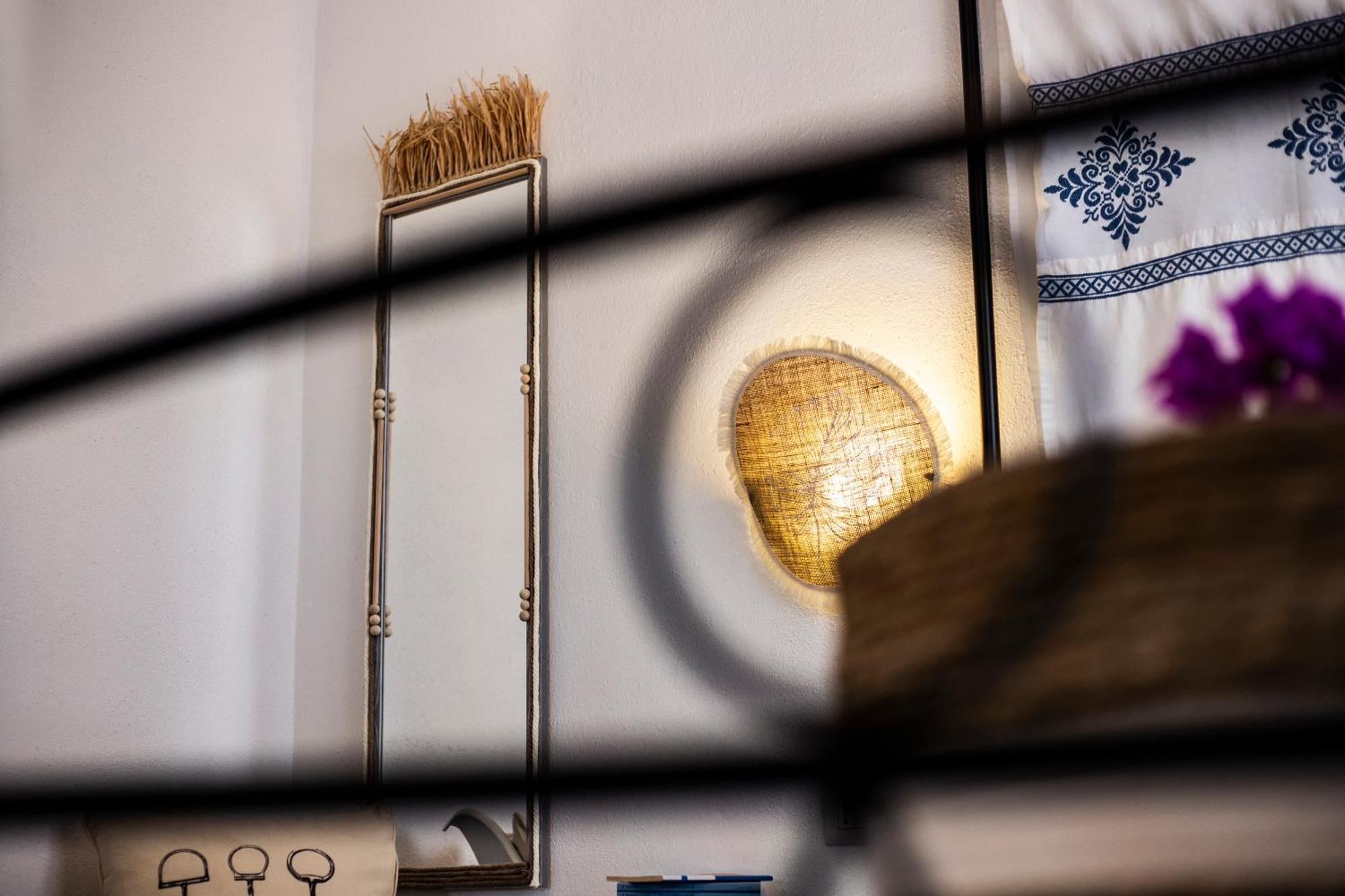 سانتا تيريزا غالّورا Le Maschere B&B المظهر الخارجي الصورة